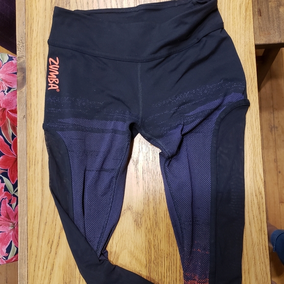 RARE Zumba XS low rise mesh panel compression dance leggings - Picture 13 of 13